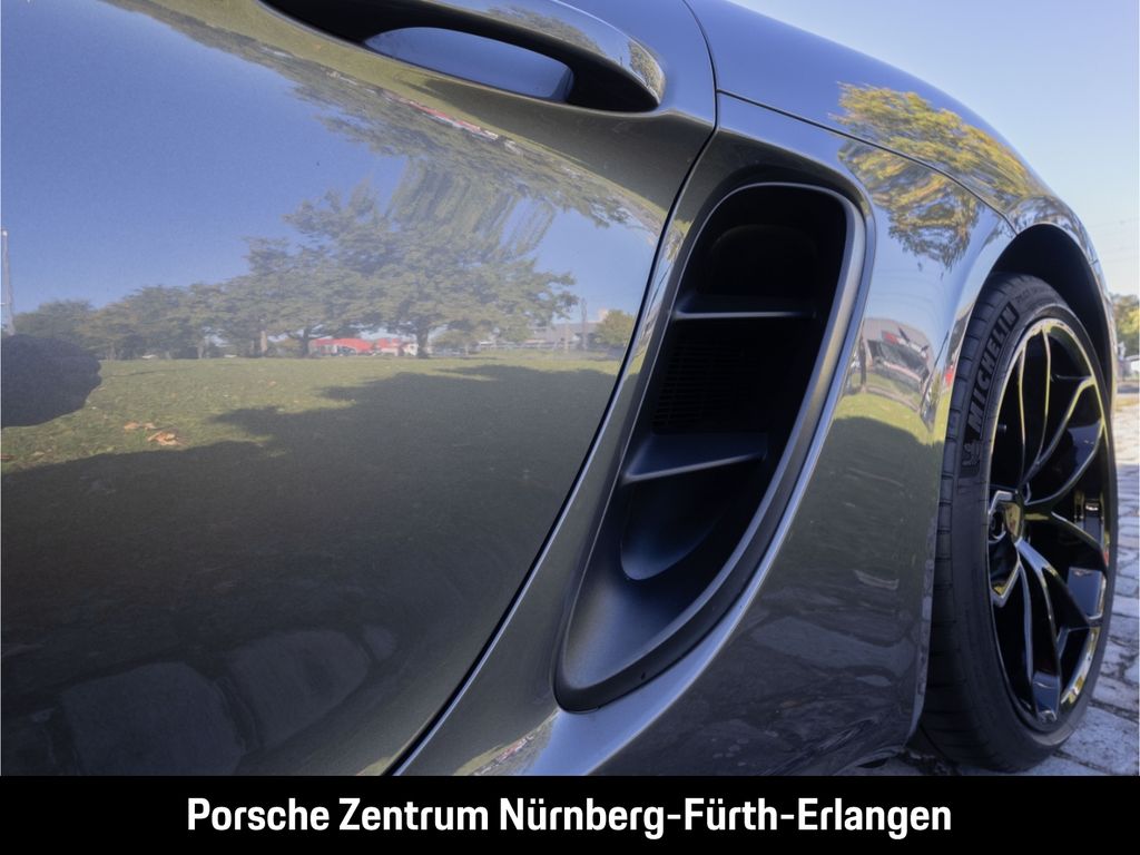 Porsche Boxster 2024