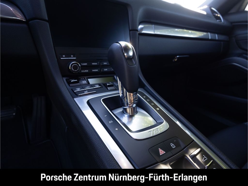 Porsche Boxster 2024