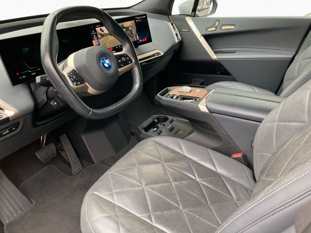 BMW iX 2023