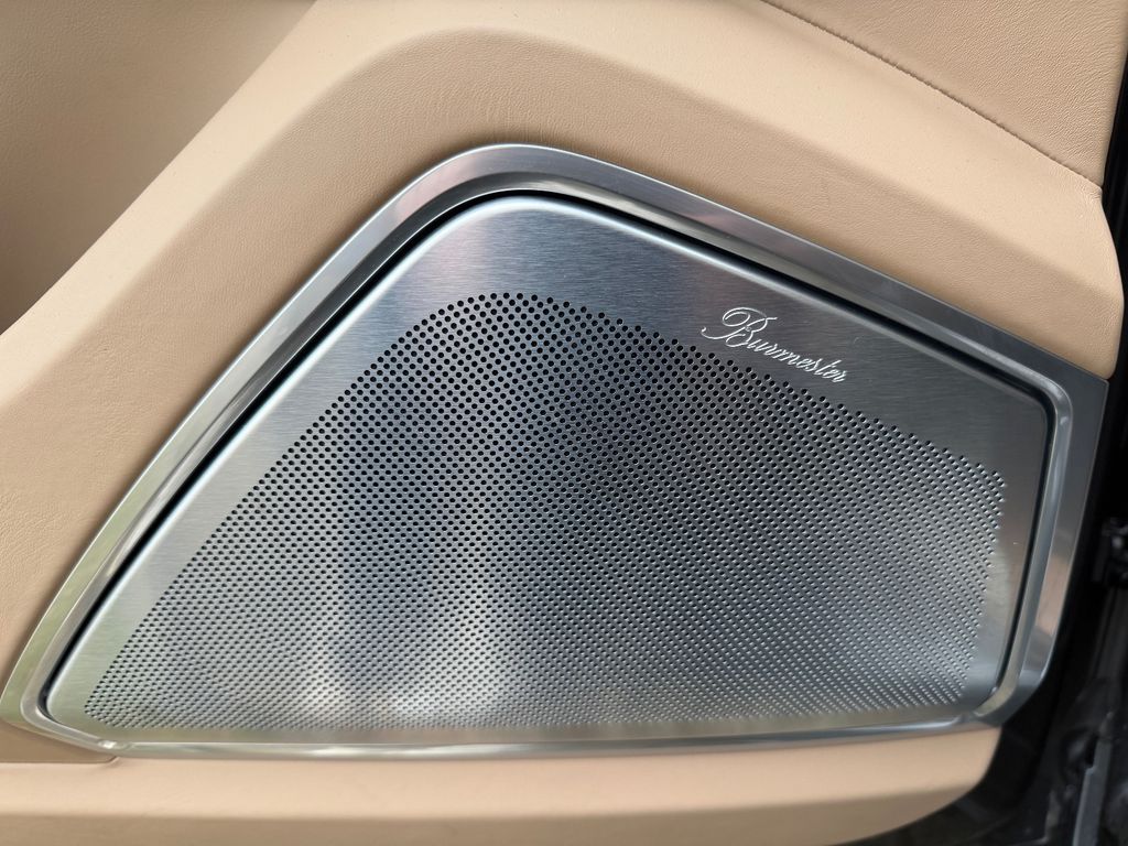 Porsche Cayenne 2022