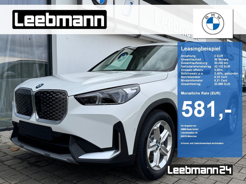 BMW iX1