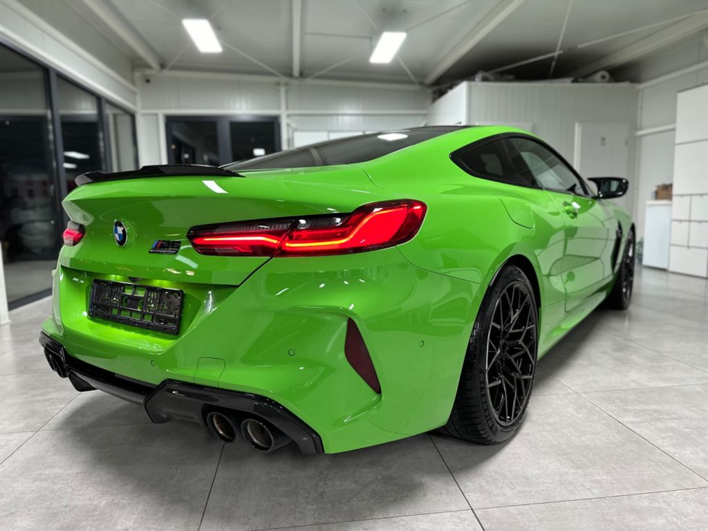 BMW M8 2021