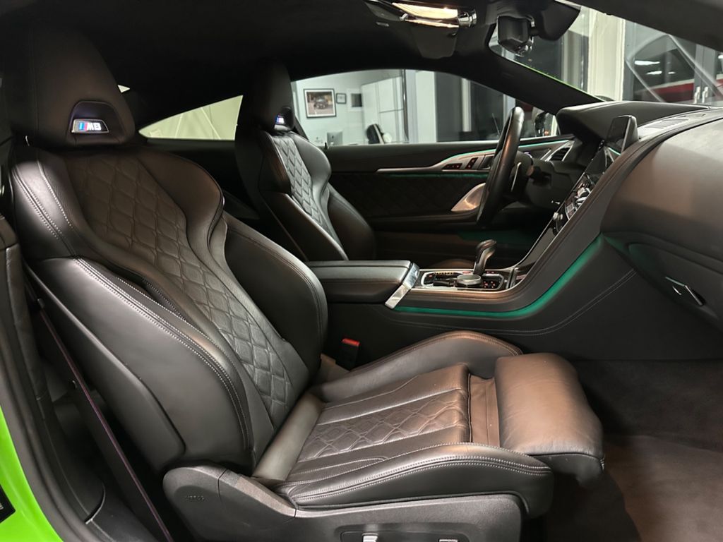 BMW M8 2021