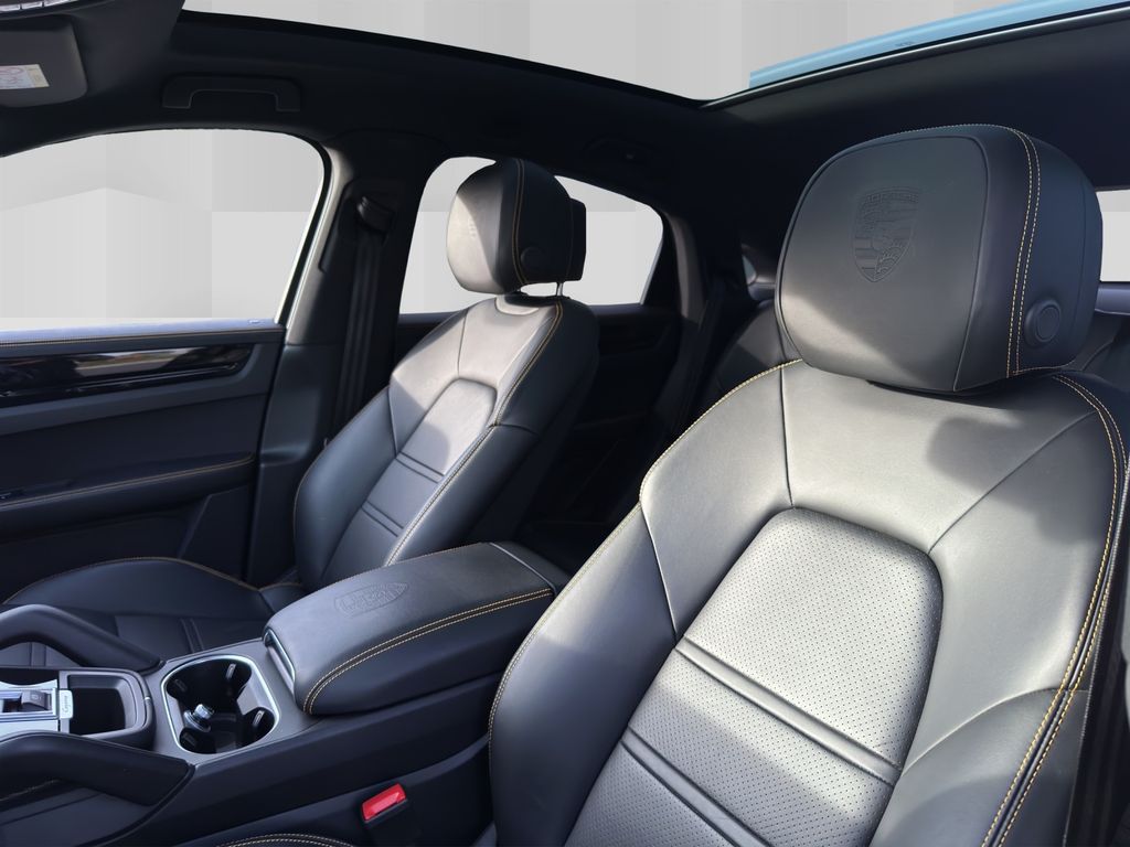 Porsche Cayenne 2023