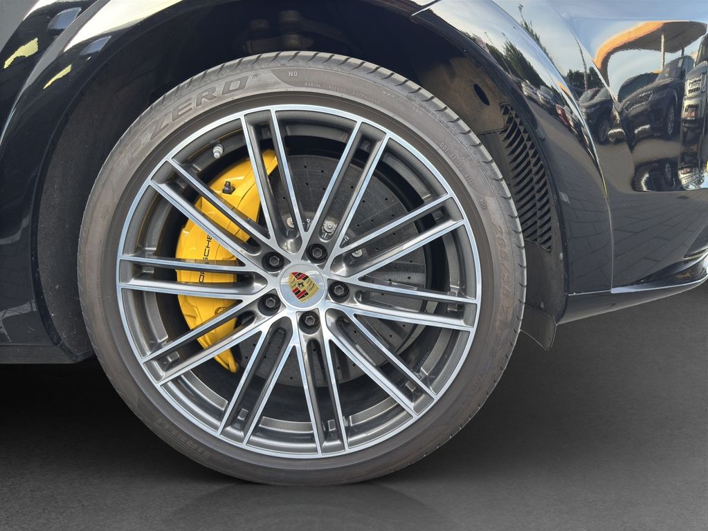 Porsche Cayenne 2023