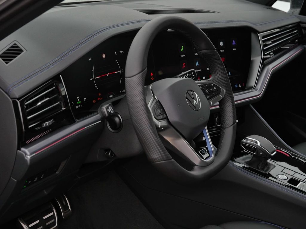 Volkswagen Touareg 2025