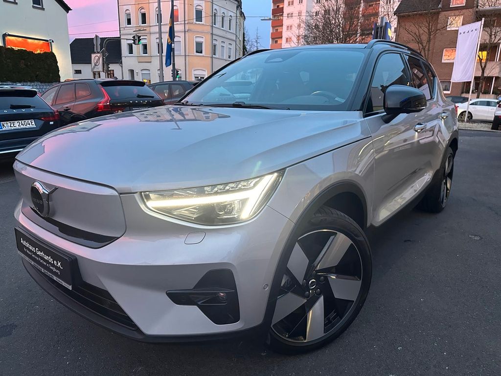 Volvo EX40 2024