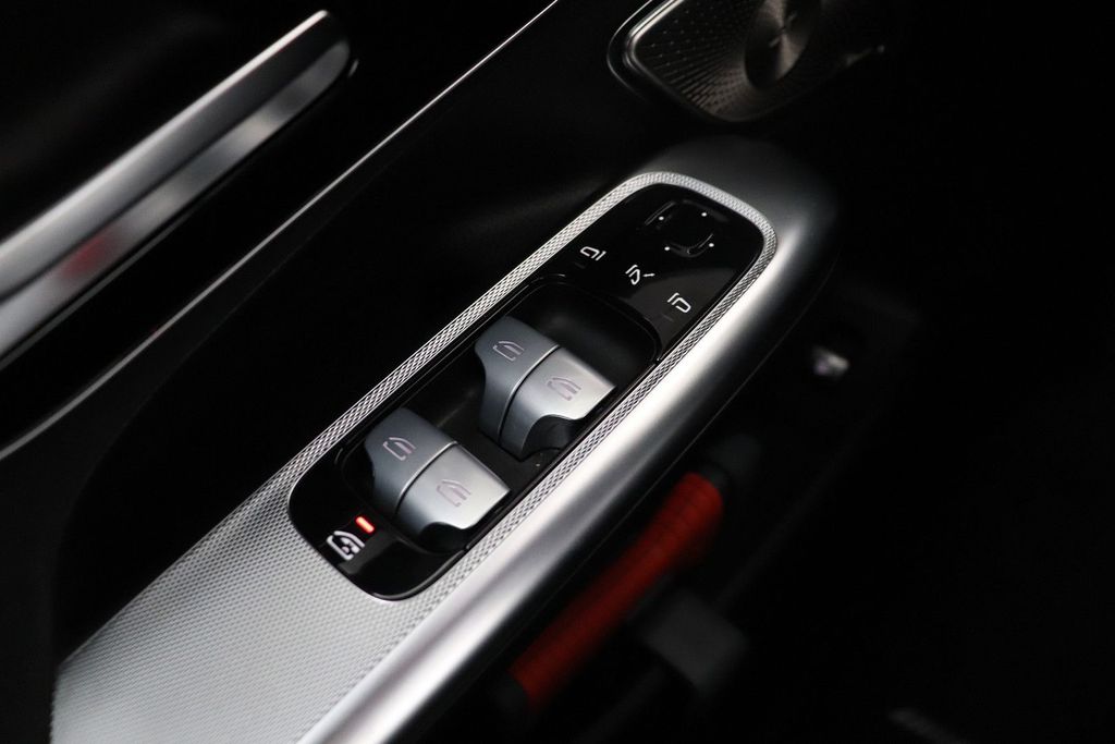 Mercedes-Benz EQE 2022