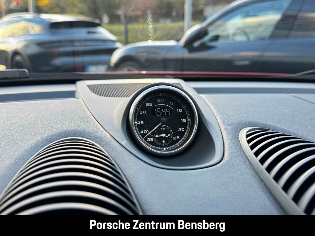 Porsche Boxster 2024