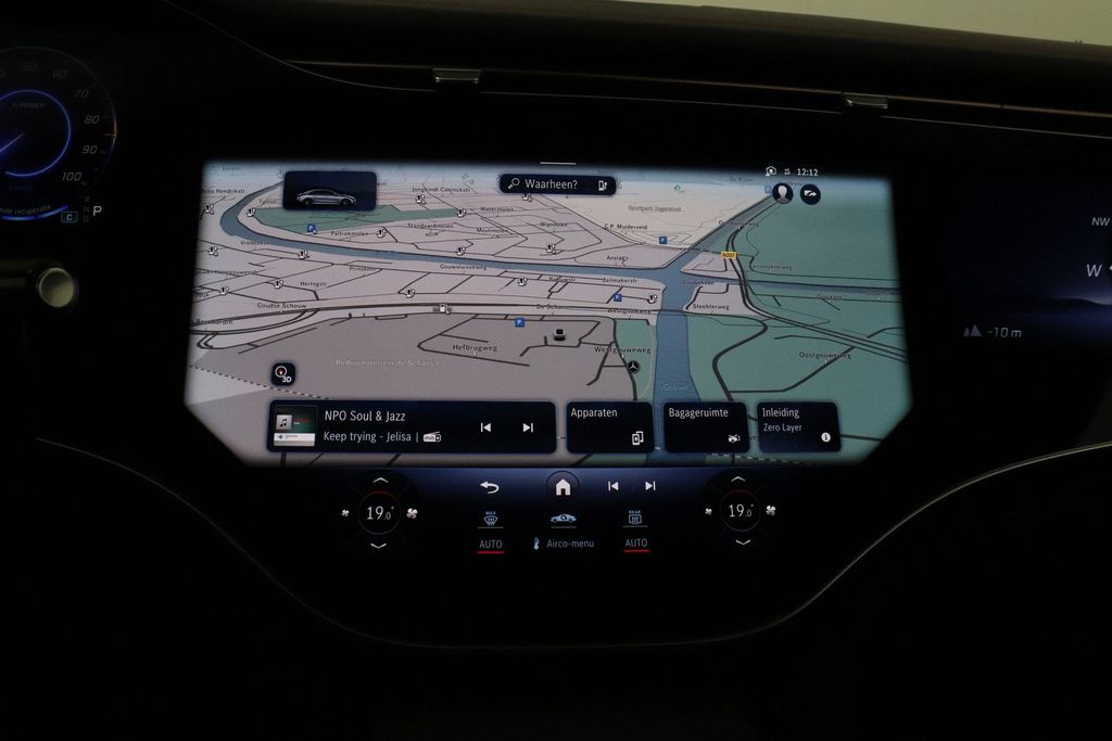 Mercedes-Benz EQE 2022