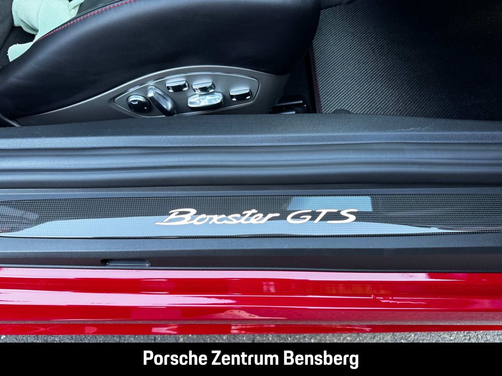 Porsche Boxster 2024