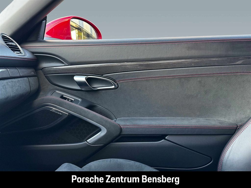 Porsche Boxster 2024