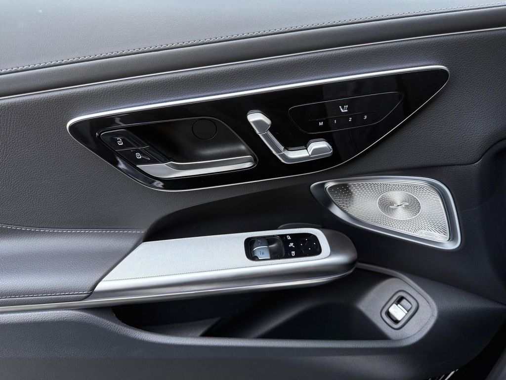 Mercedes-Benz CLE 200 2024