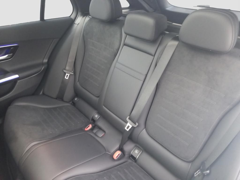 Mercedes-Benz C 220 2025