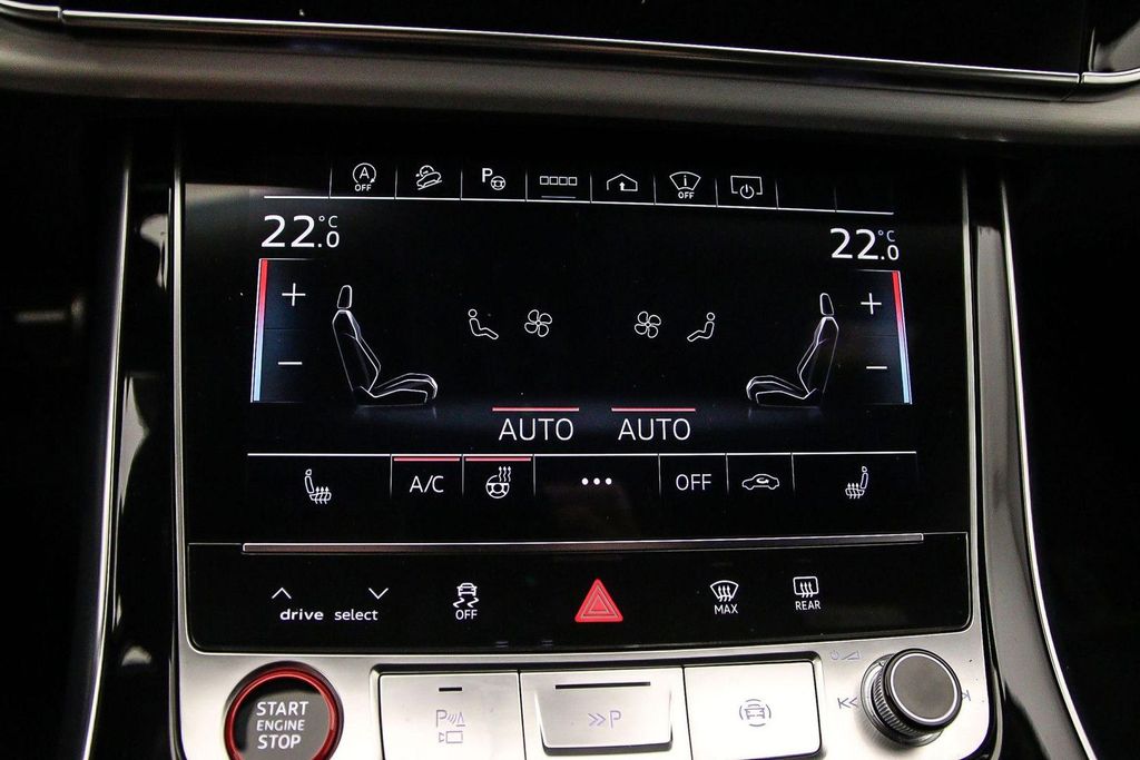 Audi SQ7 2025