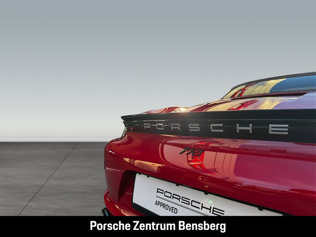 Porsche Boxster 2024