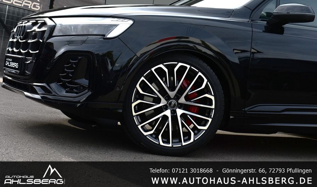 Audi SQ7 2025