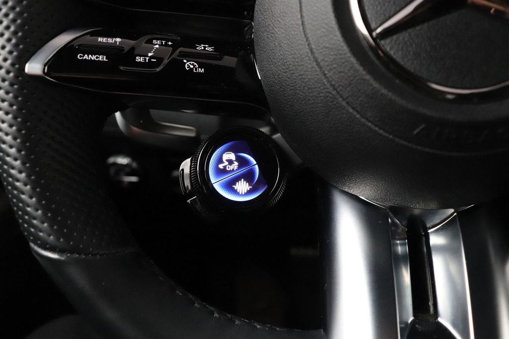 Mercedes-Benz EQE 2022