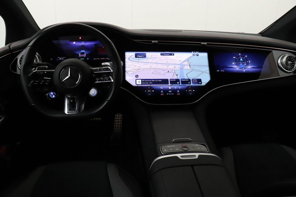 Mercedes-Benz EQE 2022