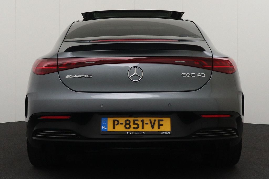 Mercedes-Benz EQE 2022