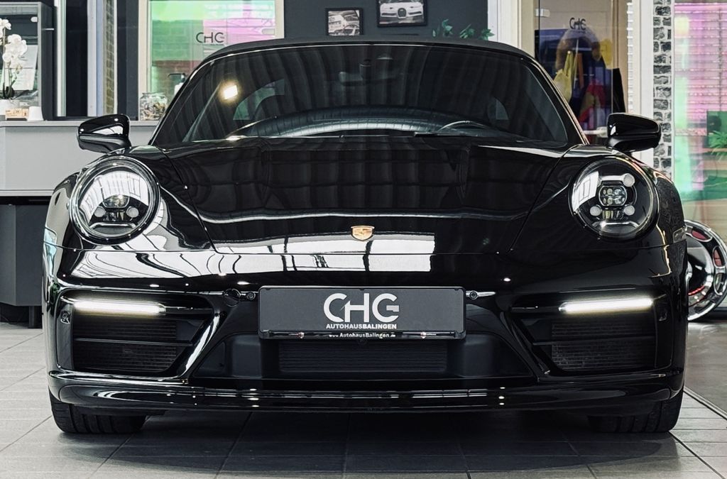 Porsche 992 2021