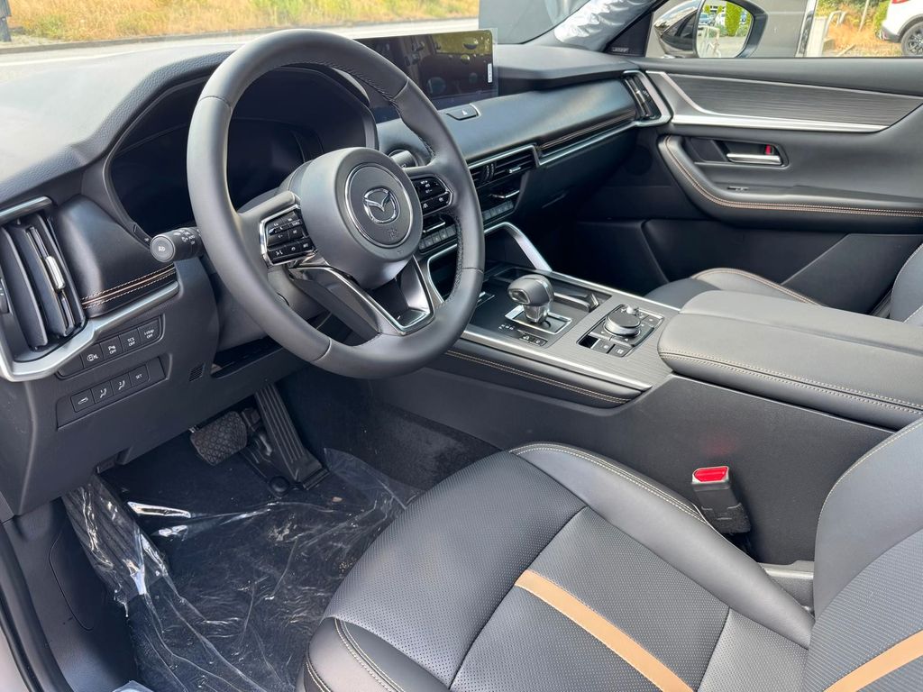 Mazda CX-60 2025
