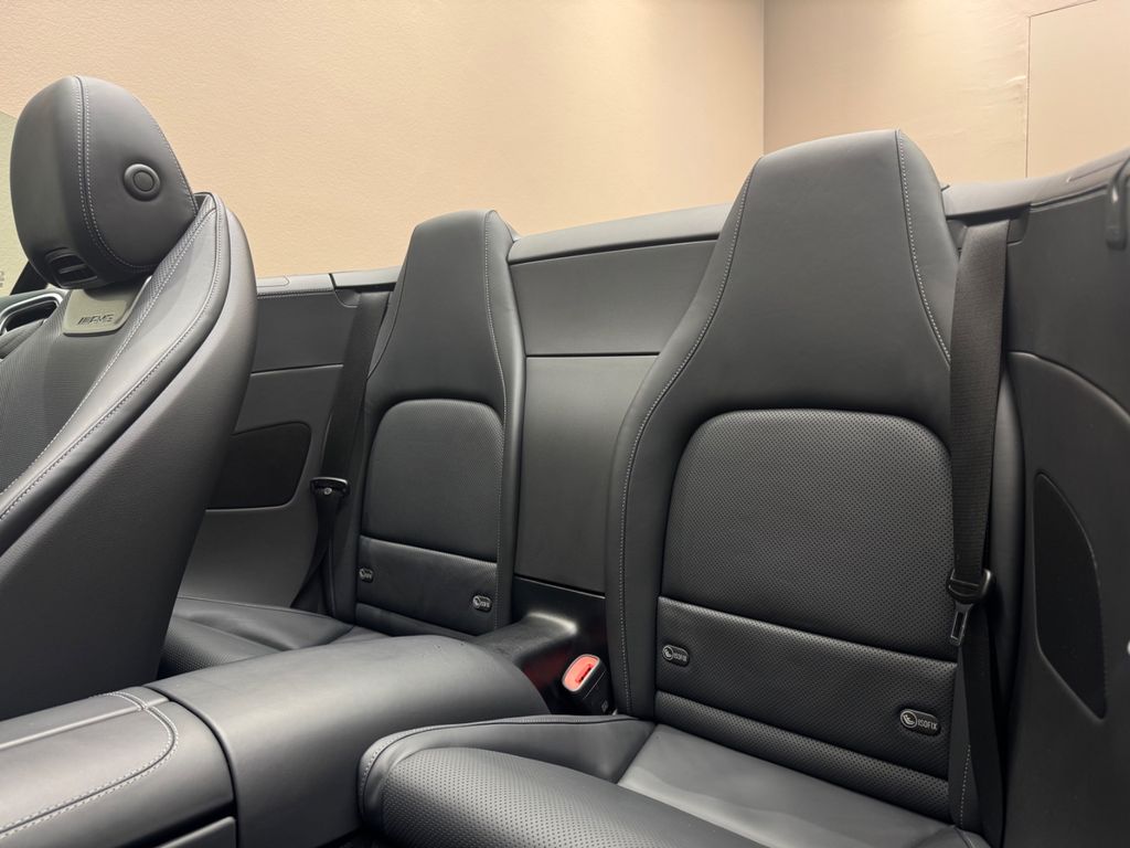 Mercedes-Benz SL 63 AMG 2023