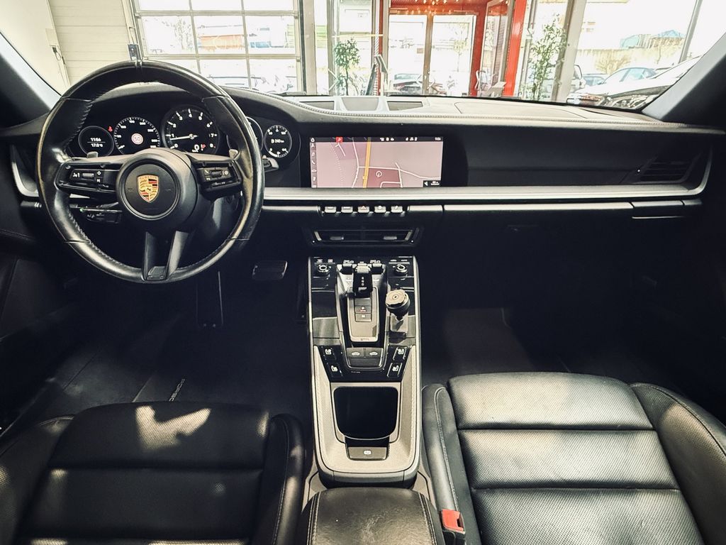 Porsche 992 2021
