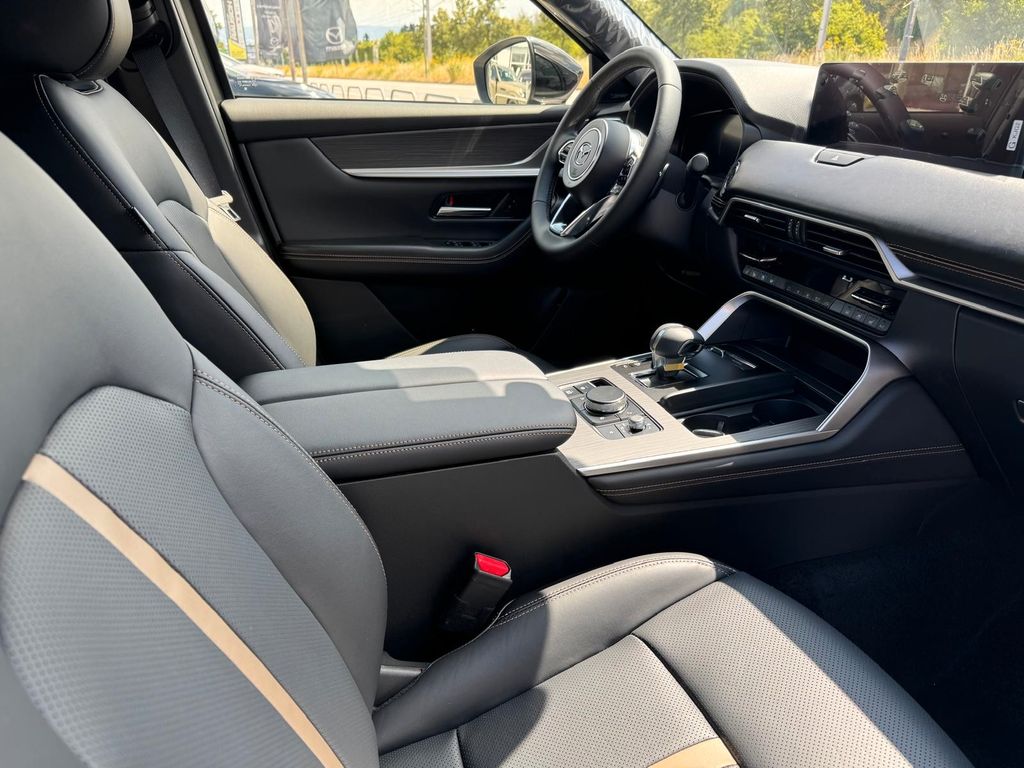 Mazda CX-60 2025