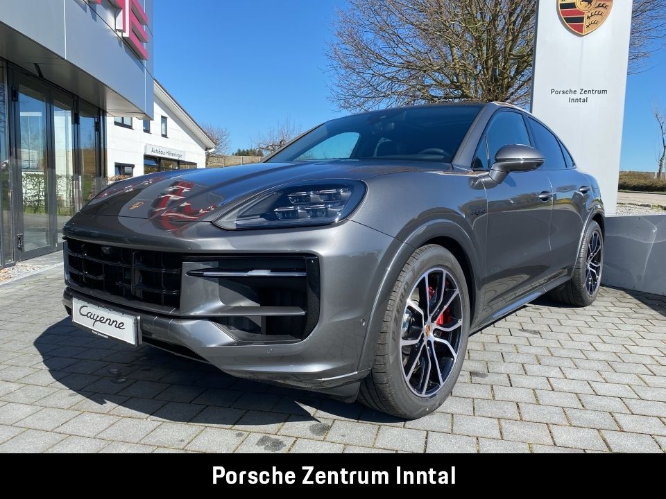 Porsche Cayenne 2025