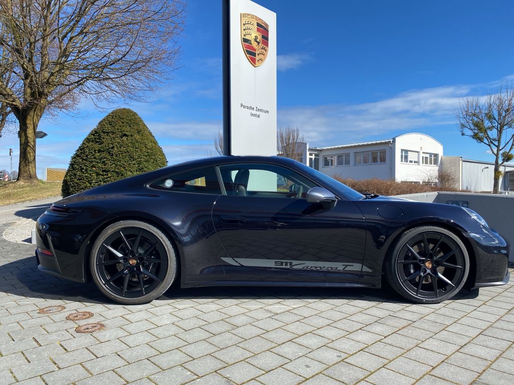 Porsche 992 2025