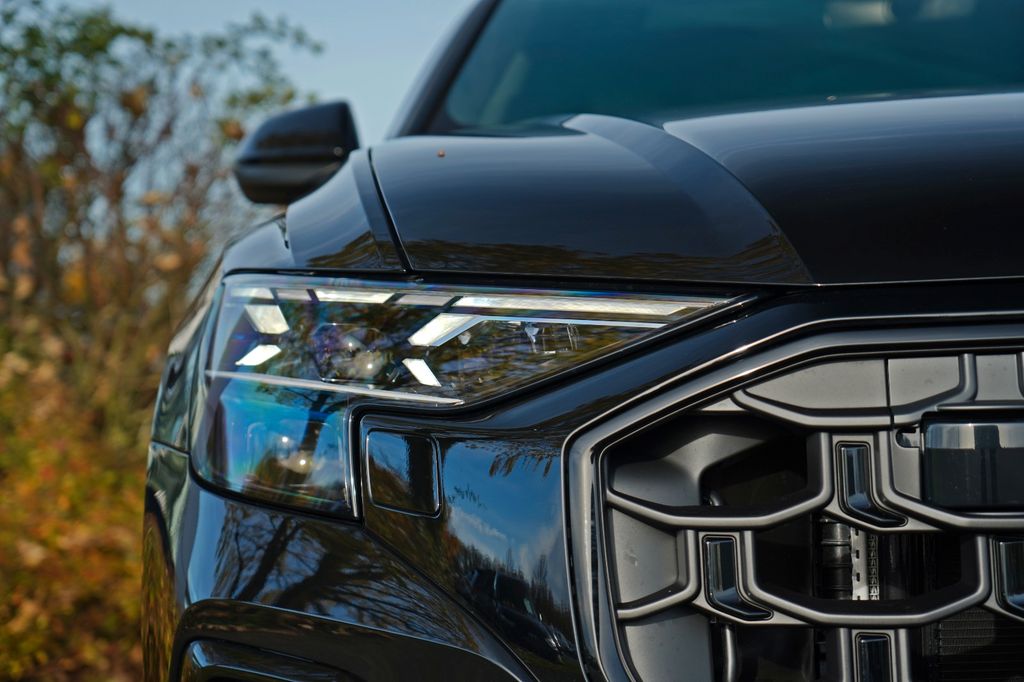 Audi SQ8 2025