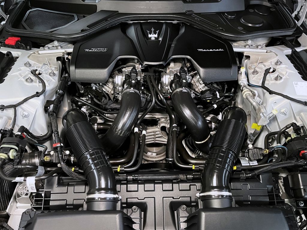 Maserati Granturismo 2024