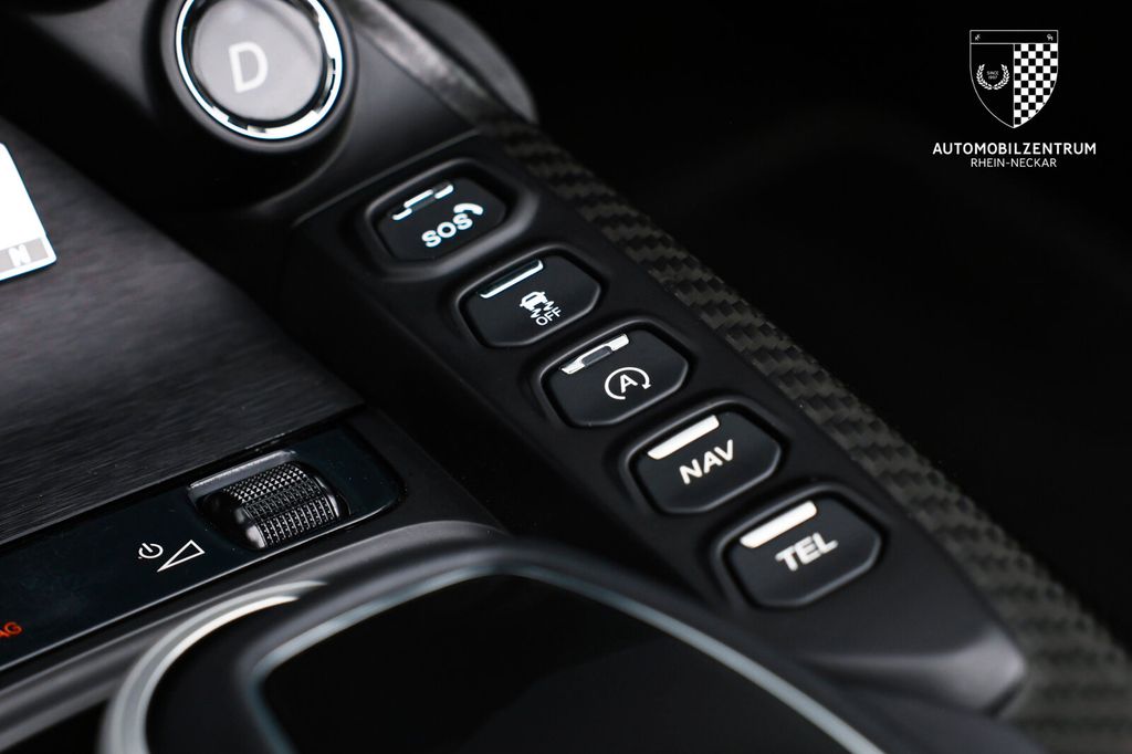 Aston Martin V8 Vantage 2023