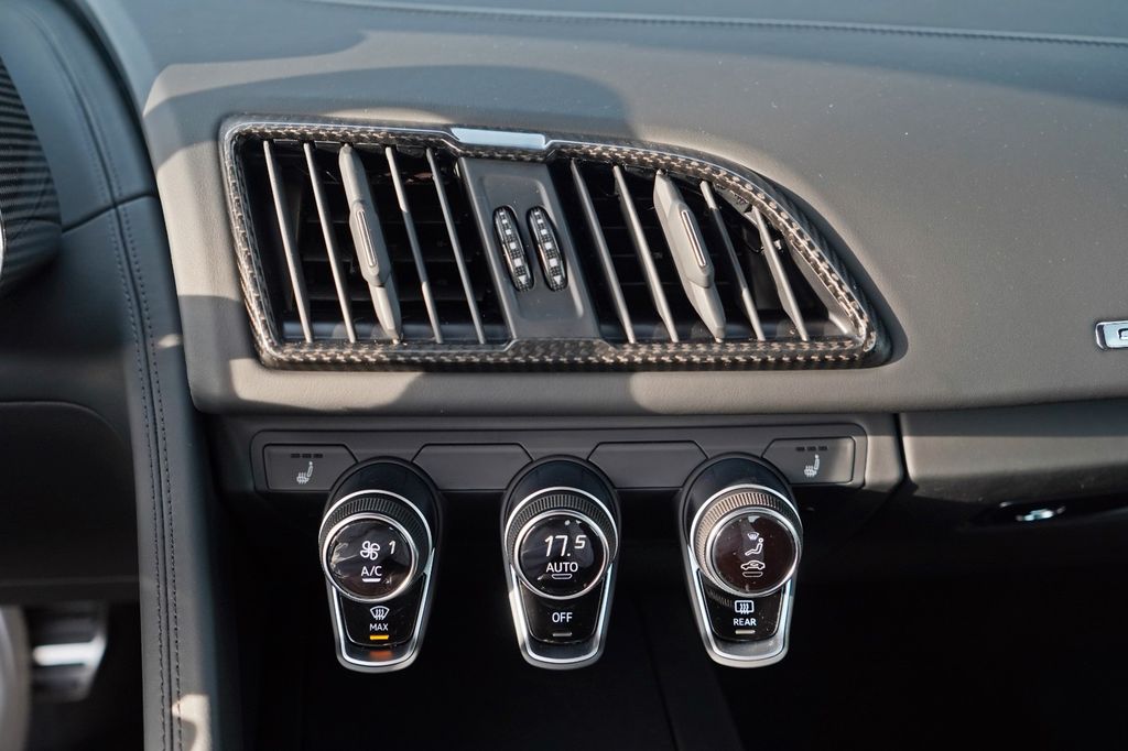 Audi R8 2024