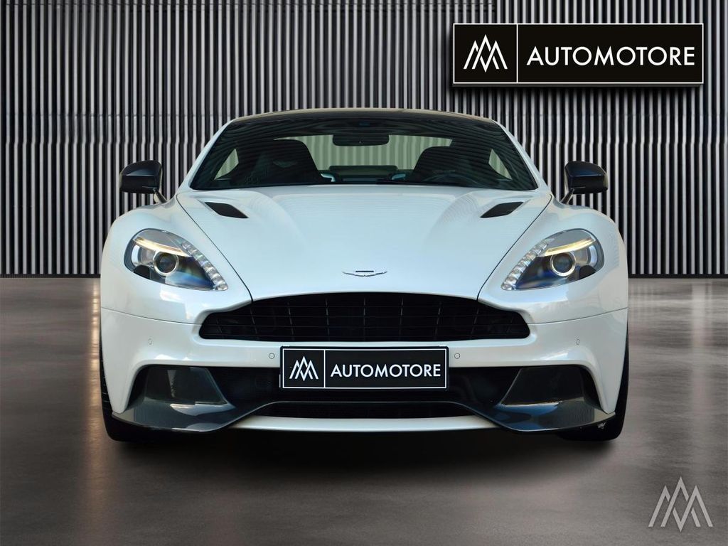 Aston Martin Vanquish 2013