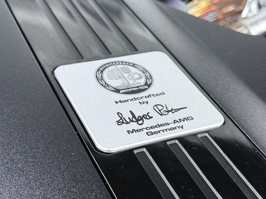 Mercedes-Benz AMG GT 2025