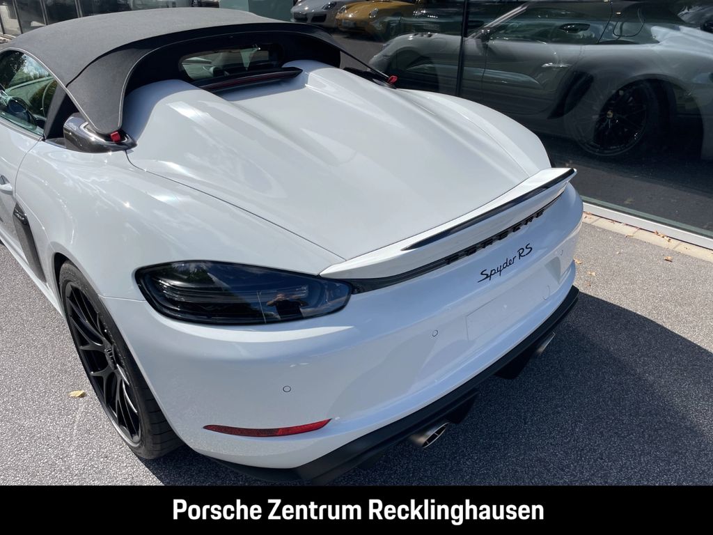 Porsche Boxster 2025