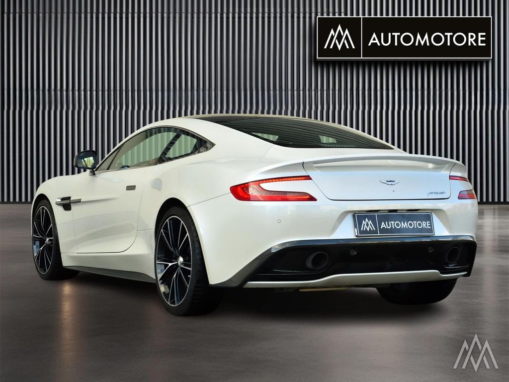 Aston Martin Vanquish 2013