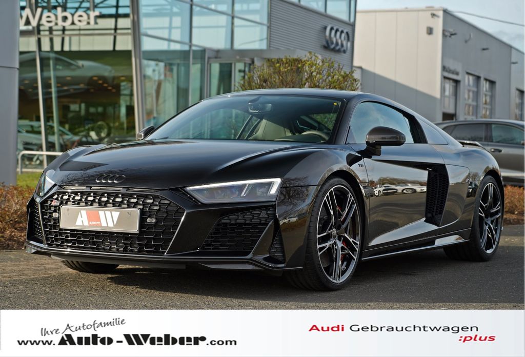 Audi R8 2024