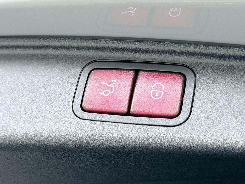 Mercedes-Benz AMG GT 2025