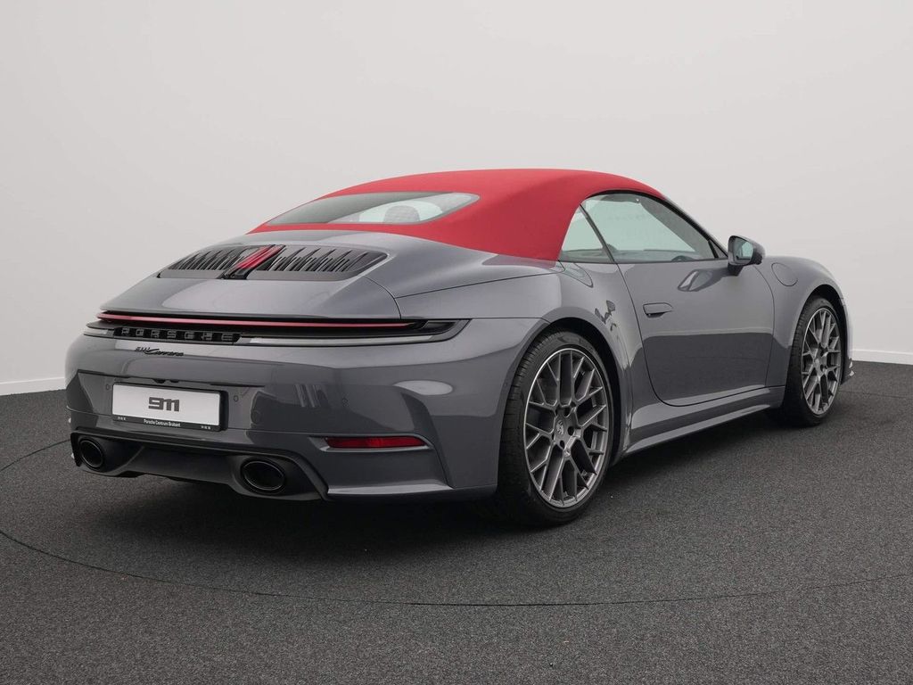 Porsche 992