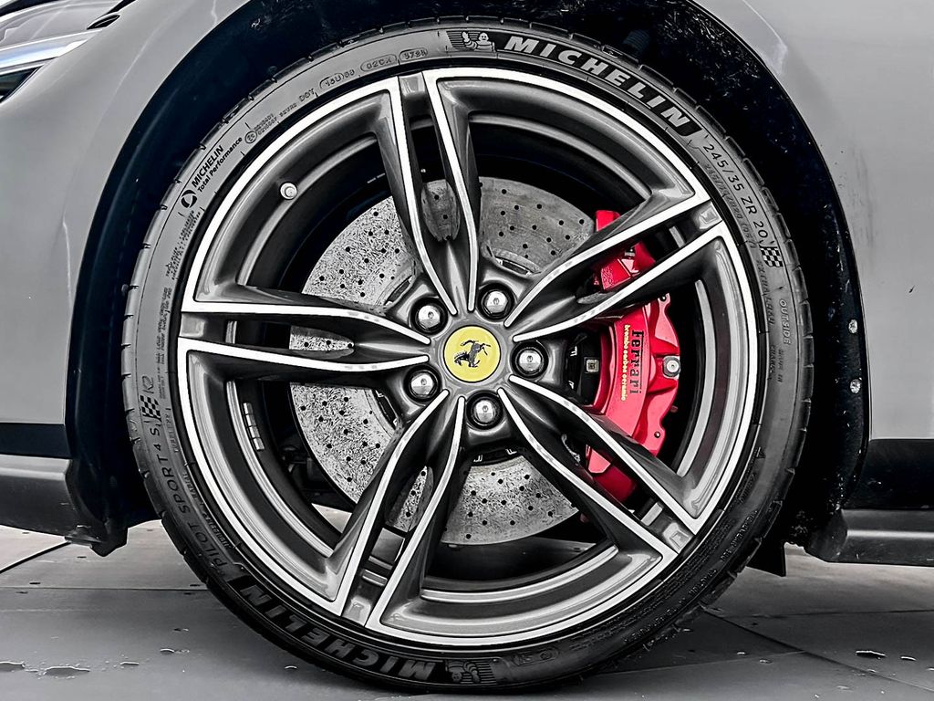 Ferrari Roma 2024