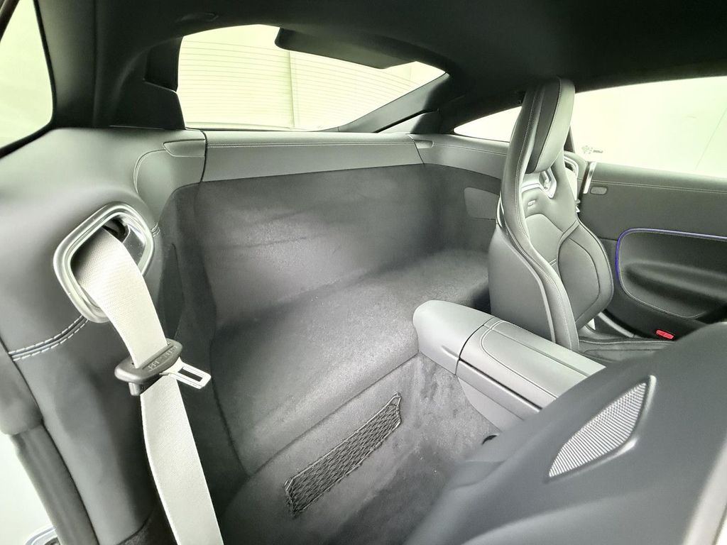 Mercedes-Benz AMG GT 2025