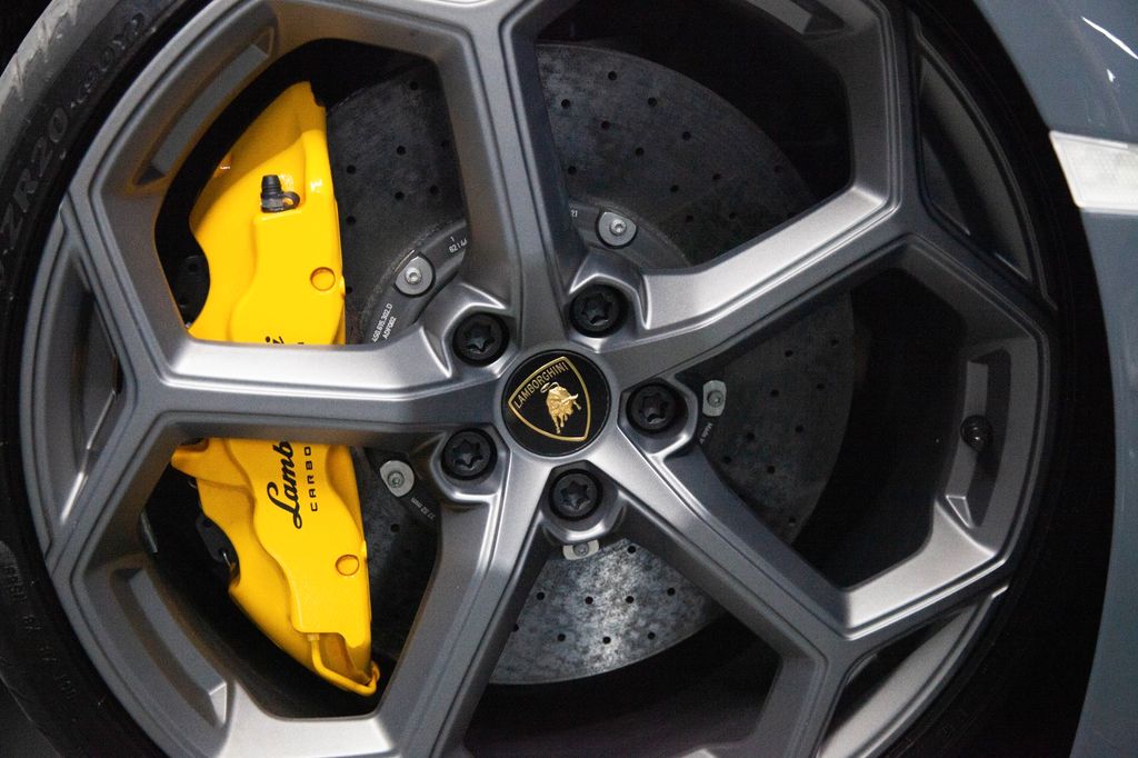 Lamborghini Huracán 2023