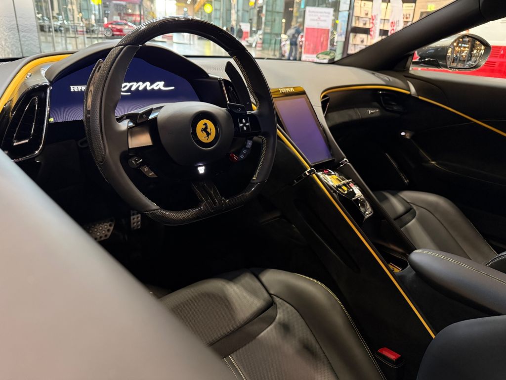 Ferrari Roma 2024