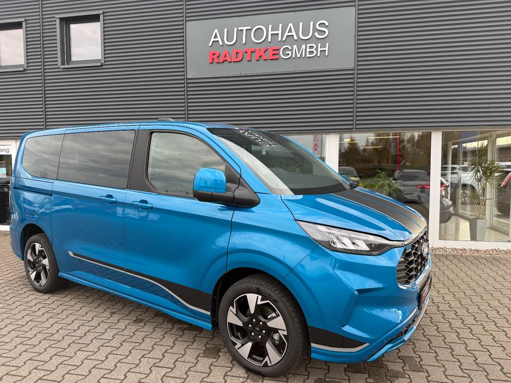 Ford Tourneo Custom 2025