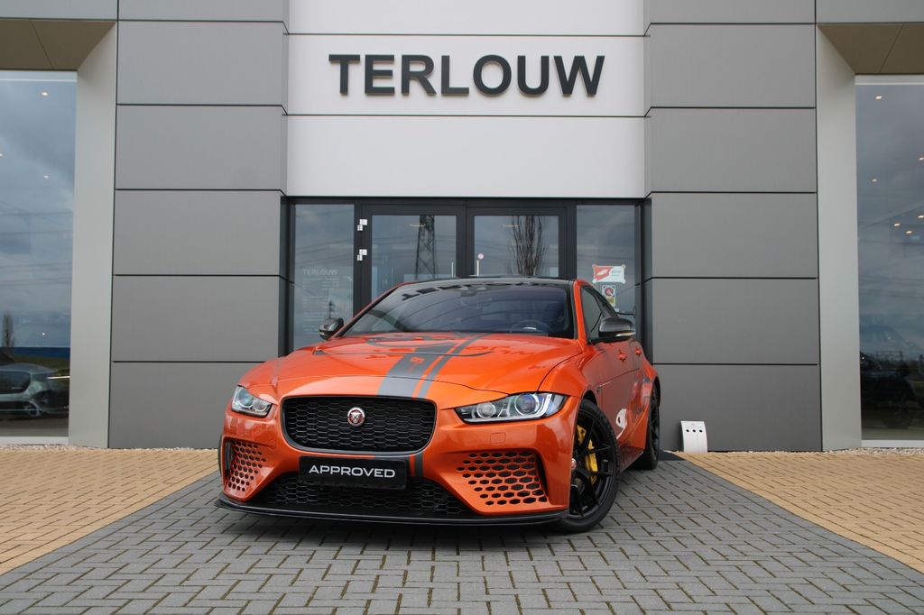 Jaguar XE 2019
