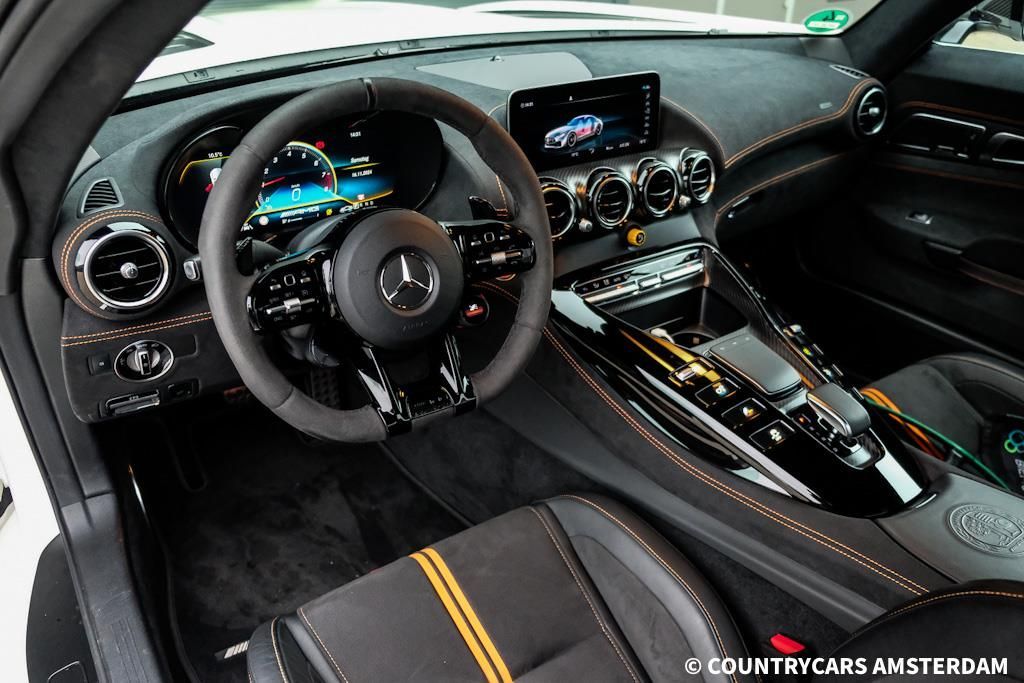 Mercedes-Benz AMG GT 2022