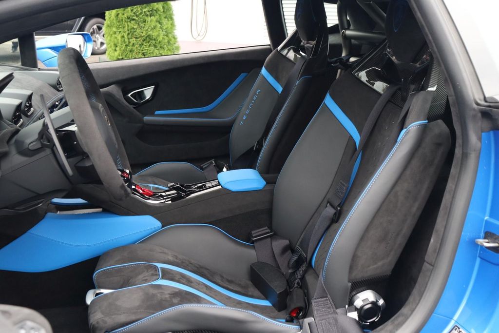 Lamborghini Huracán 2024